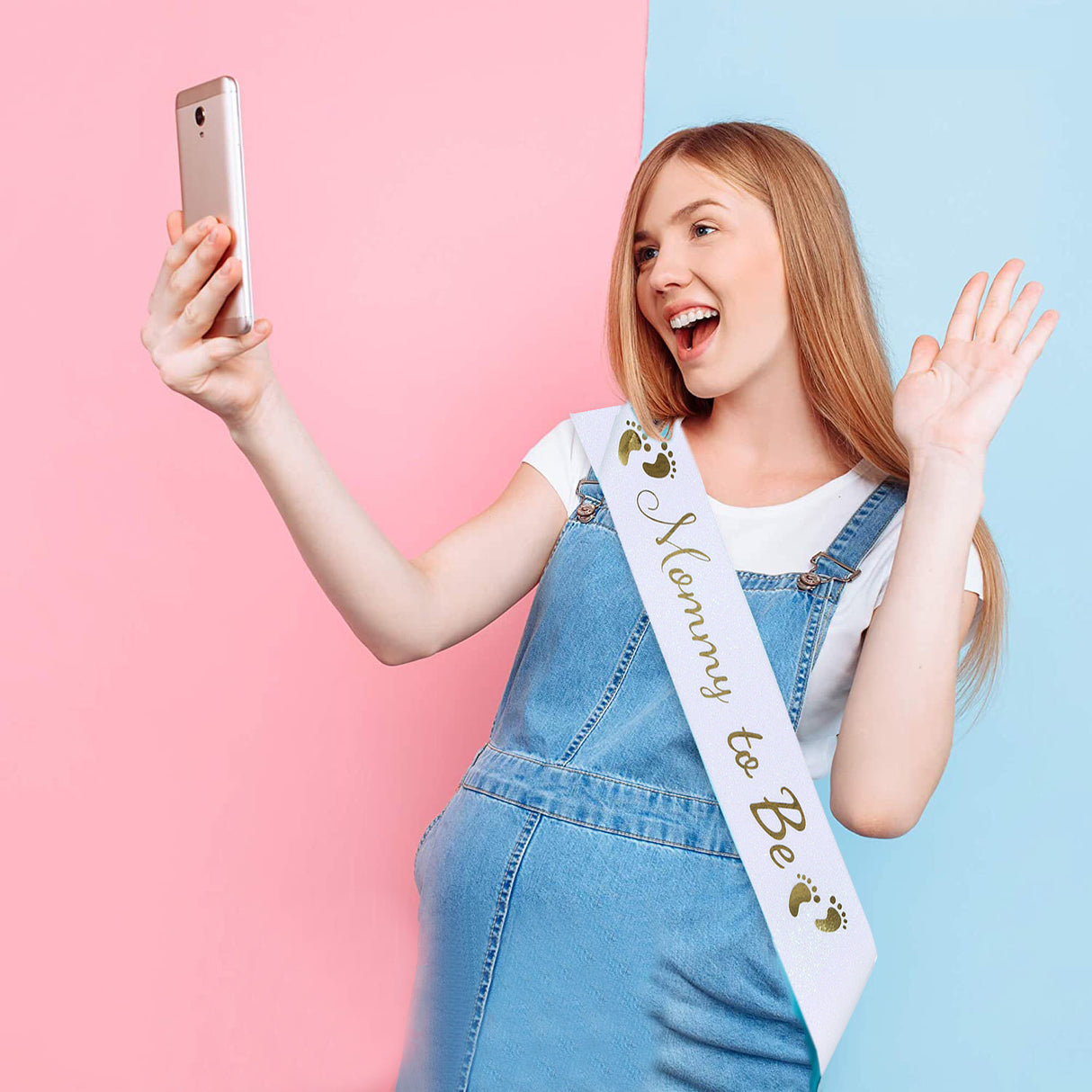 Gold on White "Mummy to Be" Satin Sash