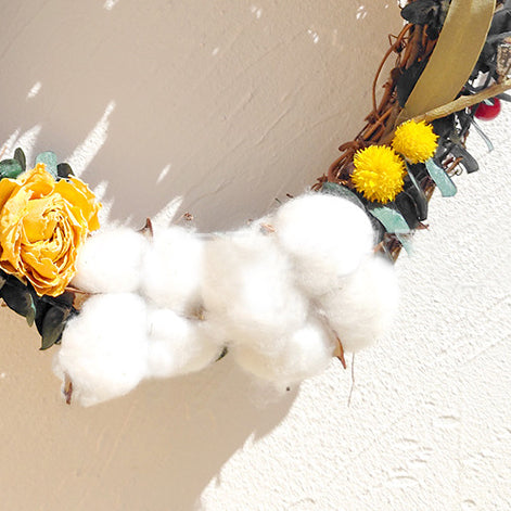 Handmade Dried Flower Wreath Decoration