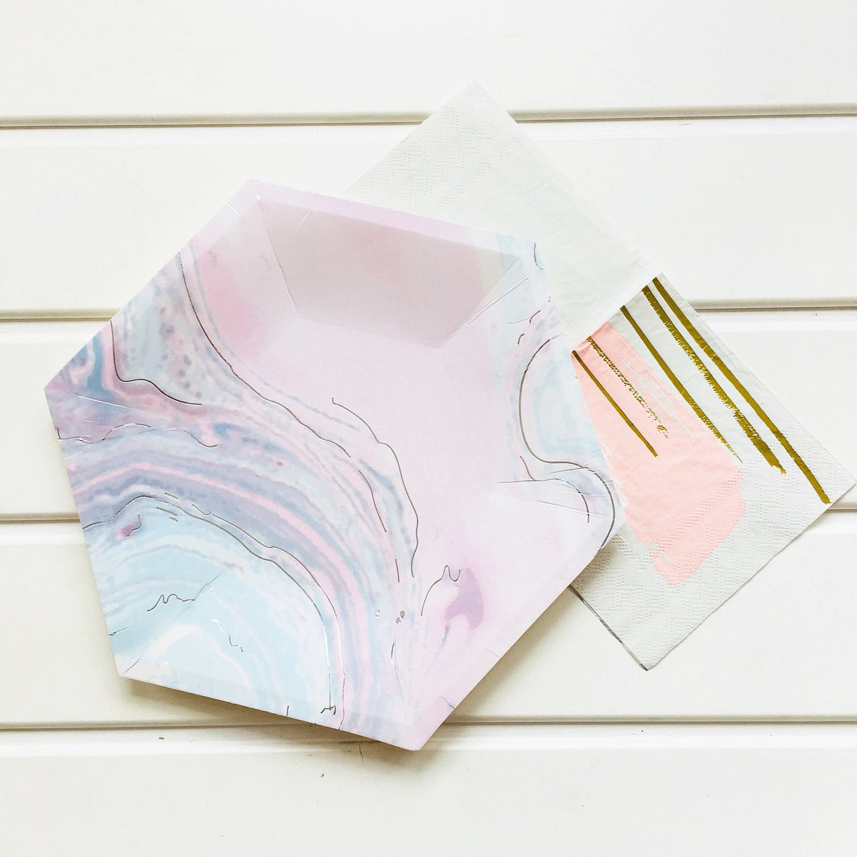 Disposable paper plate - Unicorn water color