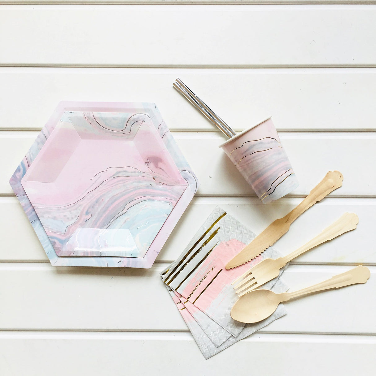 Disposable paper plate - Unicorn water color