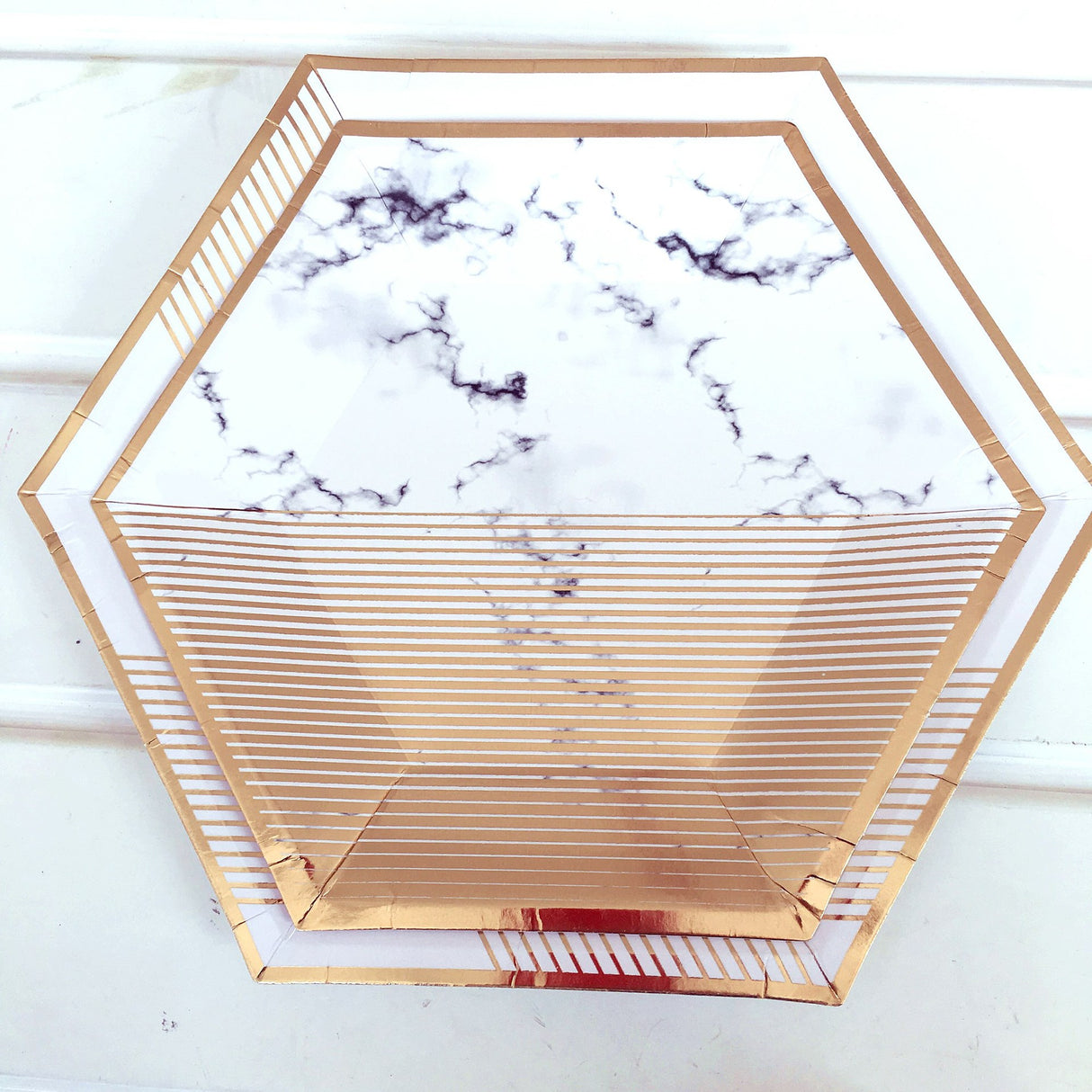 Disposable Paper Plates - Stripe Marble Gold