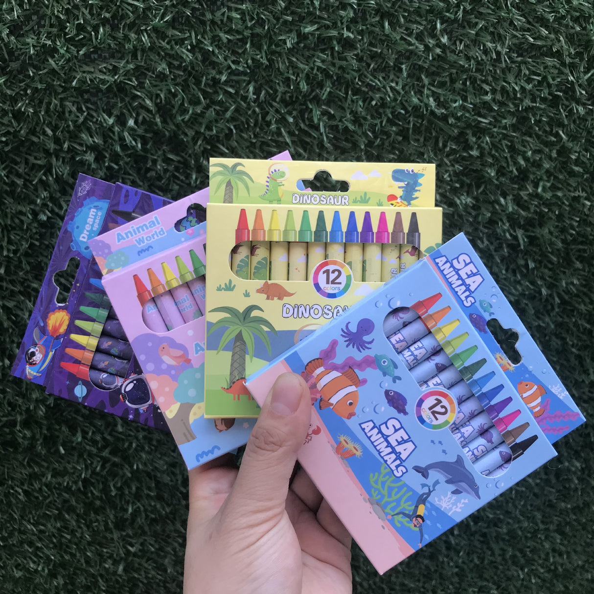 12 Coloured Crayons for kids