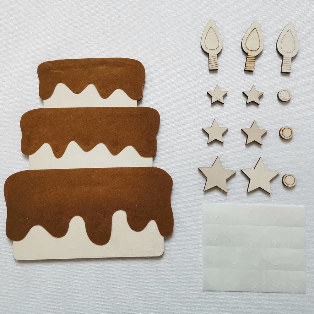 Wooden Birthday Cake Wall Décor
