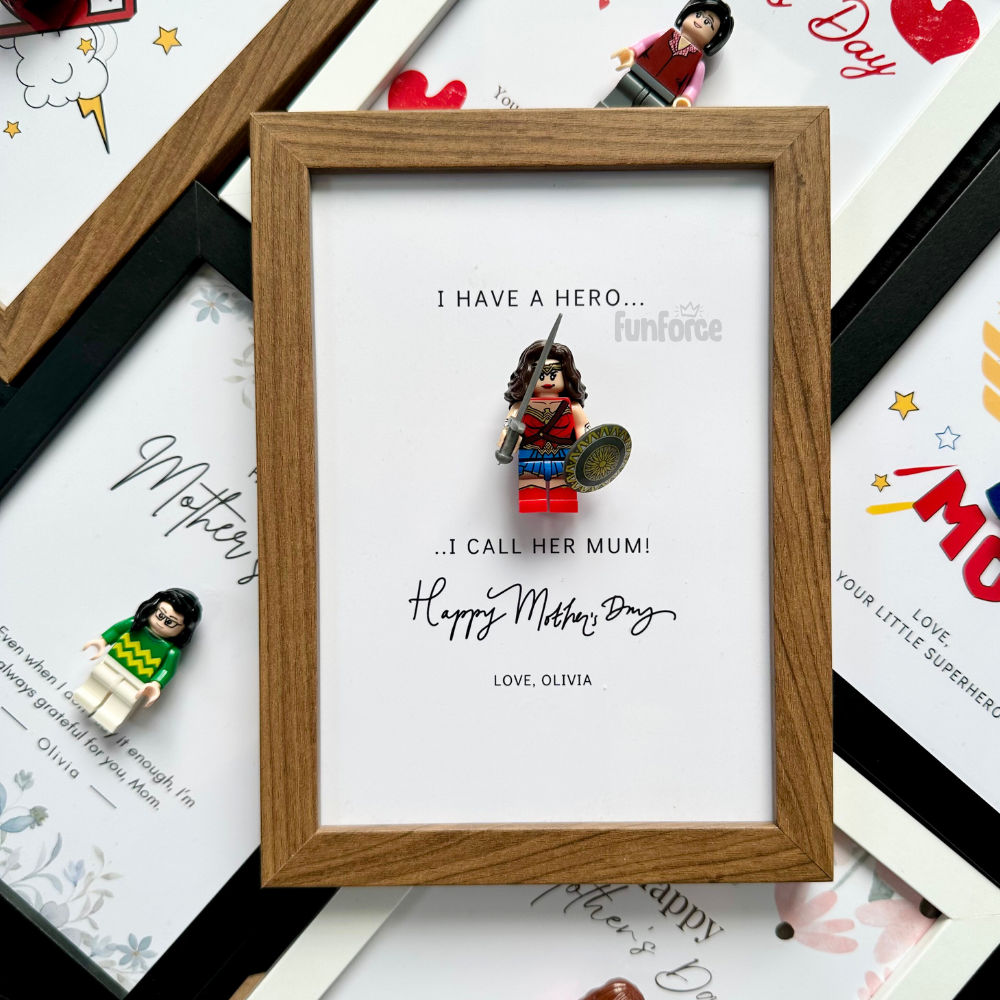[Hero] Mother's Day Minifigure Photo Frame