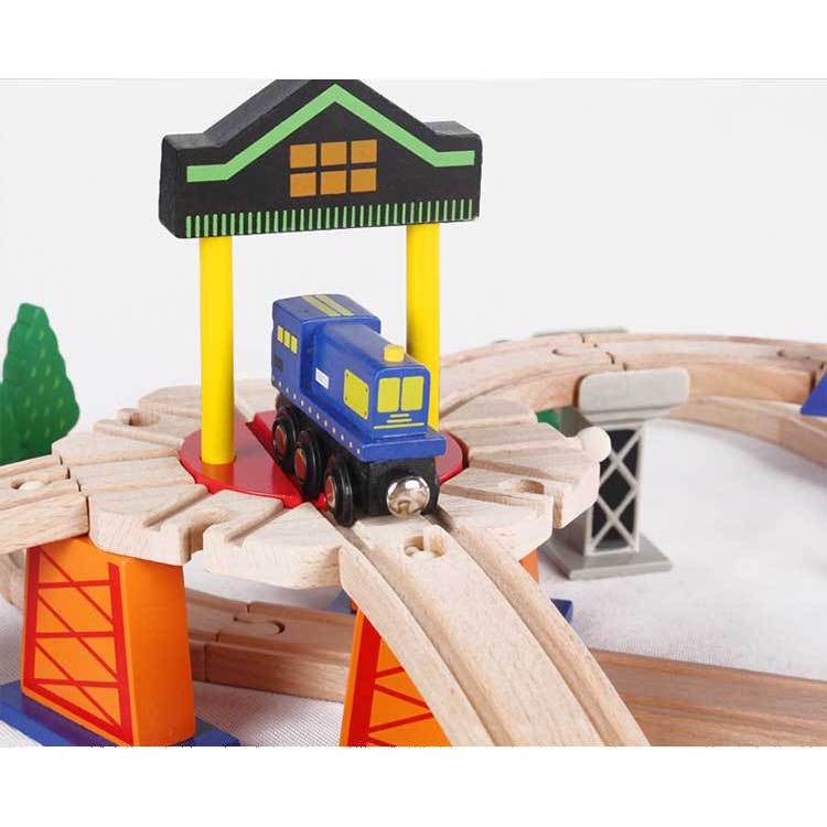 108pcs Wooden Train DIY Toy Set for Kids Birthday Gift