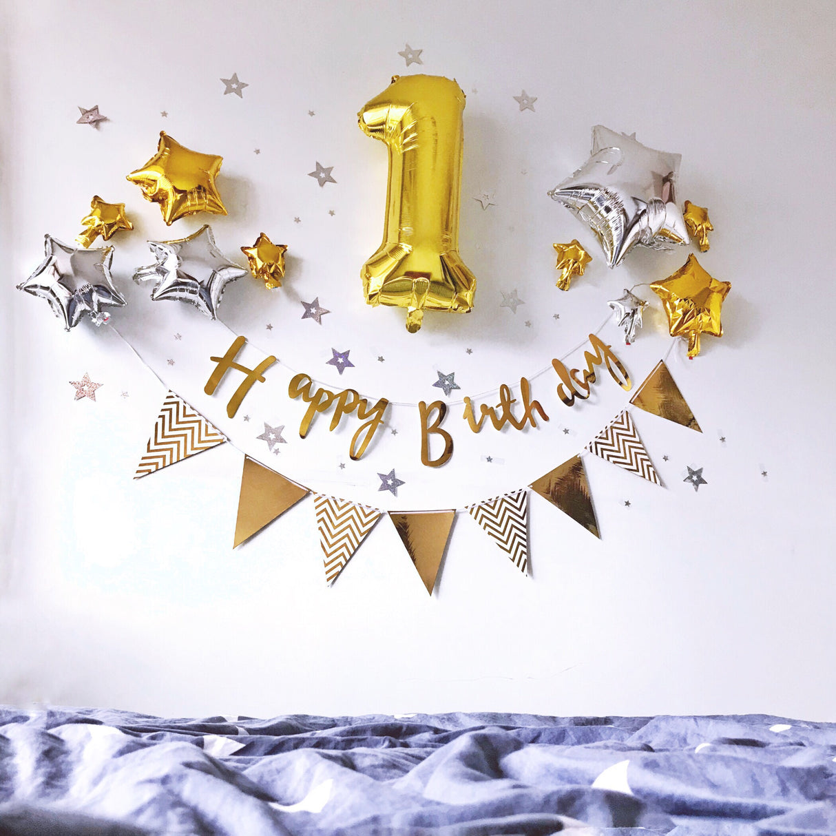 Simple Birthday Decoration Set - Gold